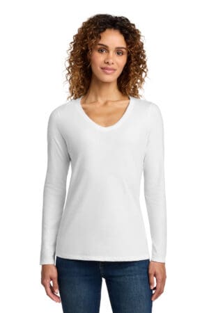 Port & Co  Women's Long Sleeve Fan Favorite V-Neck Tee. LPC450VLS